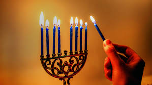 Lit Menorah